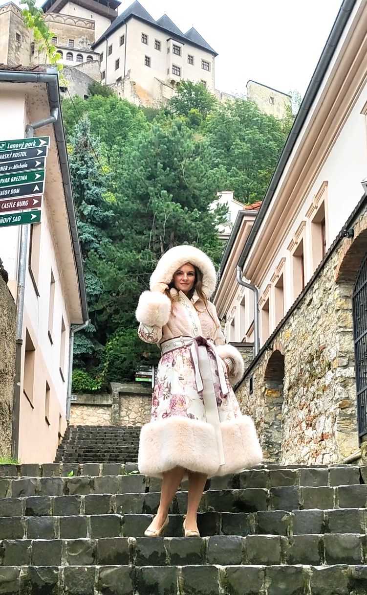 winter rose coat 02